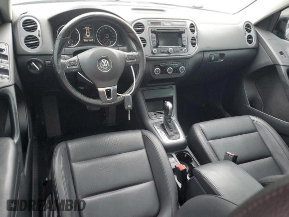 2012 Volkswagen Tiguan S with VIN WVGBV7AX8CW578634, listed as a Copart auction lot 45035775 with 162,627 mi miles and Salvage Title. Bid and sale history available at DreamBid. Image 8.