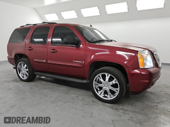 2007 GMC Yukon SLT z VIN 1GKFC13017J105965, wystawiony jako Copart lot #52262355 z przebiegiem 203 048 mil mil oraz Czysty tytuł • Clean title. Historia ofert i sprzedaży dostępna na DreamBid. Obrazek 4.