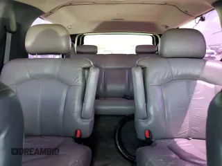 2001 Chevrolet Suburban LS with VIN 3GNEC16T81G168705, listed as a Copart auction lot 71161814 with 183,828 mi miles and Salvage Title. Bid and sale history available at carsss.com. Image 10.