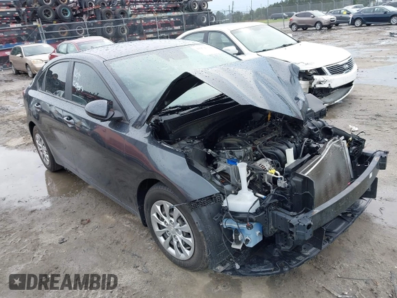 2021 Kia Forte LXS with VIN 3KPF24AD4ME266471, listed as a IAAI auction lot 41972334 with 54,346 mi miles and . Bid and sale history available at DreamBid. Image 1.