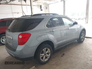 2015 Chevrolet Equinox LT z VIN 2GNFLFEK6F6170871, wystawiony jako IAAI lot #42415211 z przebiegiem 178 302 mil mil oraz . Historia ofert i sprzedaży dostępna na DreamBid. Obrazek 4.