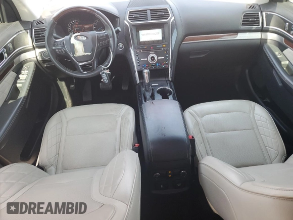 2018 Ford Explorer Platinum с VIN 1FM5K8HT7JGC80243, выставлен на аукционе Copart как лот 59337945 с пробегом 106 778 миль миль и Списание • Salvage title. История ставок и продаж доступна на DreamBid. Изображение 8.