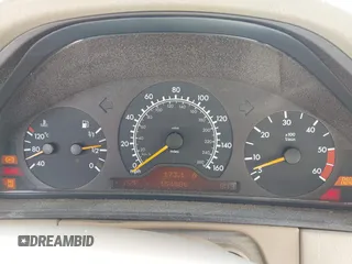 1998 Mercedes-Benz E 320 with VIN WDBJF25F5WA581878, listed as a IAAI auction lot 41662418 with 154,886 mi miles and . Bid and sale history available at DreamBid. Image 7.