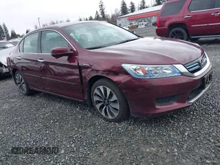 2014 Honda Accord Touring z VIN 1HGCR6F77EA008447, wystawiony jako IAAI lot #41892865 z przebiegiem 113 740 mil mil oraz . Historia ofert i sprzedaży dostępna na DreamBid. Obrazek 1.