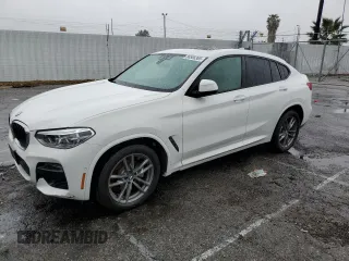 2020 BMW X4 xDrive30i with VIN 5UX2V1C08L9D25170, listed as a Copart auction lot 88586365 with 17,234 mi miles and Salvage Title. Bid and sale history available at carsss.com. Image 1.