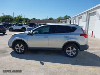 2015 Toyota RAV4 XLE with VIN JTMRFREV5FJ013327, listed as a IAAI auction lot 41811487 with 189,061 mi miles. Bid and sale history available at carsss.com. Image 15.