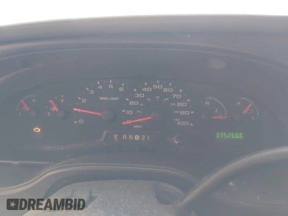 2007 Ford Econoline Cargo Commercial with VIN 1FTNE14W97DB44158, listed as a IAAI auction lot 41402131 with 335,266 mi miles and . Bid and sale history available at DreamBid. Image 7.