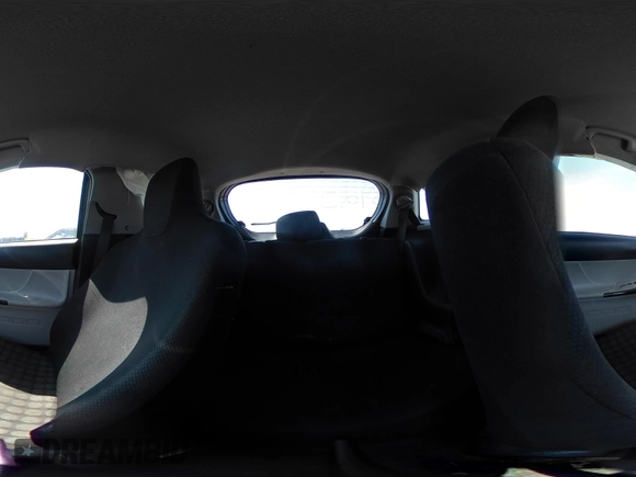 2012 Scion iQ z VIN JTNJJXB0XCJ013923, wystawiony jako IAAI lot #42109295 z przebiegiem 119 937 mil mil oraz . Historia ofert i sprzedaży dostępna na DreamBid. Obrazek 18.