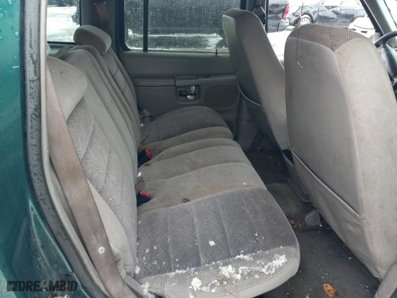 2000 Ford Explorer XLT with VIN 1FMZU73E1YZA22152, listed as a Copart auction lot 77062844 with 171,952 mi miles and Salvage Title. Bid and sale history available at carsss.com. Image 10.