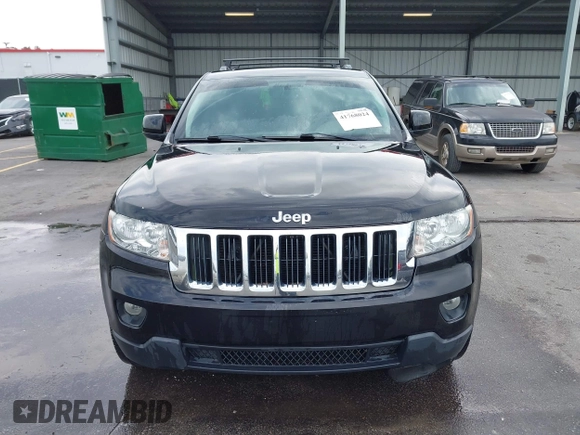 2012 Jeep Grand Cherokee Laredo with VIN 1C4RJEAG2CC259279, listed as a IAAI auction lot 41768024 with 185,161 mi miles. Bid and sale history available at carsss.com. Image 13.