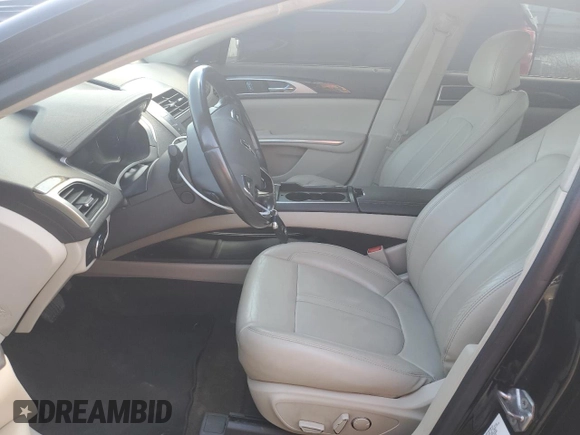 2016 Lincoln MKZ z VIN 3LN6L2J95GR629768, wystawiony jako Copart lot #49098085 z przebiegiem 116 365 mil mil oraz Szkoda całkowita • Salvage title. Historia ofert i sprzedaży dostępna na DreamBid. Obrazek 7.