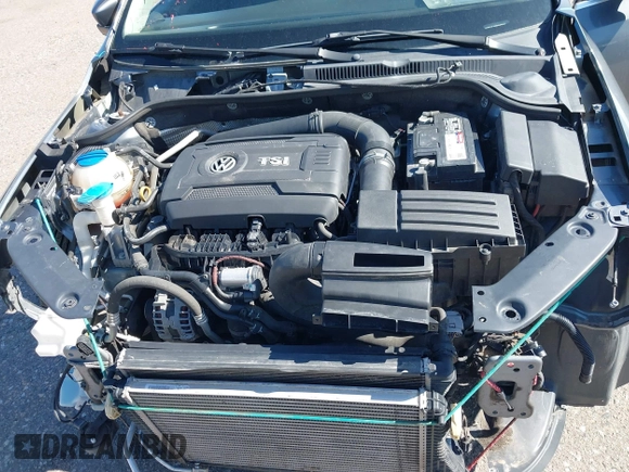 2015 Volkswagen Jetta SE с VIN 3VWD07AJ0FM262590, выставлен на аукционе IAAI как лот 42159928 с пробегом 110 895 миль миль и . История ставок и продаж доступна на DreamBid. Изображение 10.
