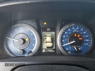 2015 Toyota Sienna Limited z VIN 5TDDK3DC4FS106412, wystawiony jako Copart lot #55531975 z przebiegiem 179 363 mil mil oraz Szkoda całkowita • Salvage title. Historia ofert i sprzedaży dostępna na DreamBid. Obrazek 9.