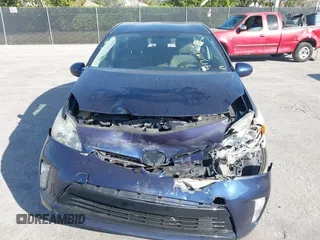 2015 Toyota Prius Four with VIN JTDKN3DU0F0453018, listed as a IAAI auction lot 41309334 with 112,565 mi miles. Bid and sale history available at carsss.com. Image 12.