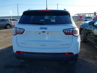 2025 Jeep Compass Limited with VIN 3C4NJDCN0ST566747, listed as a IAAI auction lot 42224070 with 578 mi miles and . Bid and sale history available at DreamBid. Image 16.