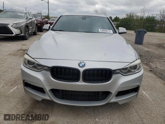 2014 BMW 3 Series 328i xDrive z VIN WBA3B5G51ENS06960, wystawiony jako Copart lot #53939415 z przebiegiem 138 720 mil mil oraz Nie do naprawy • Non repairable. Historia ofert i sprzedaży dostępna na DreamBid. Obrazek 5.