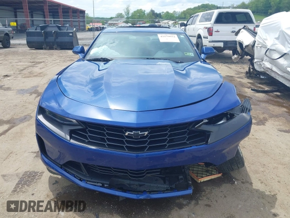 2019 Chevrolet Camaro 1LT z VIN 1G1FB1RX7K0151147, wystawiony jako IAAI lot #42179932 z przebiegiem 51 561 mil mil oraz . Historia ofert i sprzedaży dostępna na DreamBid. Obrazek 6.