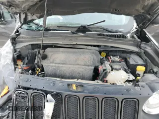 2018 Jeep Renegade Latitude z VIN ZACCJABB3JPG81927, wystawiony jako Copart lot #52442985 z przebiegiem 72 256 mil mil oraz Szkoda całkowita • Salvage title. Historia ofert i sprzedaży dostępna na DreamBid. Obrazek 12.