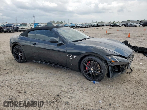 2015 Maserati GranTurismo Sport z VIN ZAM45VMA3F0132242, wystawiony jako Copart lot #60494525 z przebiegiem 21 277 mil mil oraz Szkoda całkowita • Salvage title. Historia ofert i sprzedaży dostępna na DreamBid. Obrazek 4.