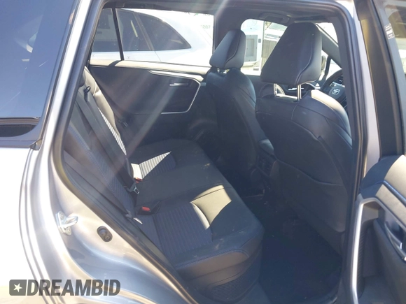 2024 Toyota RAV4 Hybrid XSE with VIN 4T3E6RFV7RU168500, listed as a IAAI auction lot 41750864 with 5,965 mi miles. Bid and sale history available at carsss.com. Image 8.