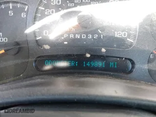 2006 Chevrolet Silverado 1500 Work Truck with VIN 3GCEC14X96G261609, listed as a IAAI auction lot 41423409 with 149,891 mi miles. Bid and sale history available at carsss.com. Image 13.