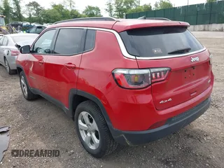 2021 Jeep Compass Latitude with VIN 3C4NJDBB9MT544885, listed as a IAAI auction lot 42417469 with 177,511 mi miles and . Bid and sale history available at DreamBid. Image 3.