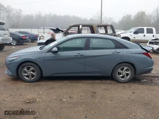 2022 Hyundai Elantra SE with VIN KMHLL4AG3NU351004, listed as a IAAI auction lot 41480234 with 48,485 mi miles. Bid and sale history available at carsss.com. Image 15.