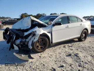 2016 Ford Police Interceptor с VIN 1FAHP2MT1GG142136, выставлен на аукционе Copart как лот 77385794 с пробегом Не указан миль и Чистый • Clean title. История ставок и продаж доступна на DreamBid. Изображение 1.