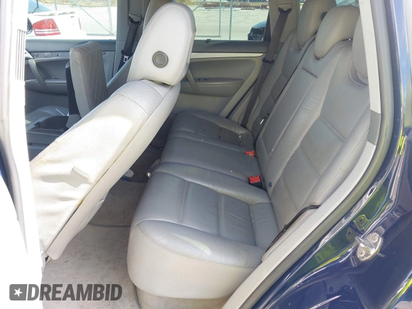 2006 Porsche Cayenne with VIN WP1AA29PX6LA20694, listed as a IAAI auction lot 41429819 with 132,595 mi miles. Bid and sale history available at carsss.com. Image 8.