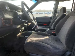 1996 Jeep Grand Cherokee Laredo with VIN 1J4EX58S3TC110154, listed as a Copart auction lot 46947805 with 268,507 mi miles and Salvage Title. Bid and sale history available at carsss.com. Image 7.
