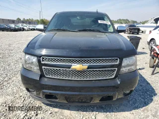 2012 Chevrolet Avalanche LT with VIN 3GNMCFE09CG220037, listed as a Copart auction lot 49683305 with 165,633 mi miles and Salvage title. Bid and sale history available at DreamBid. Image 5.