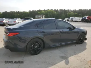 2025 Toyota Camry LE with VIN 4T1DAACK3SU560703, listed as a Copart auction lot 52527995 with 2,172 mi miles and Clean Title. Bid and sale history available at carsss.com. Image 3.