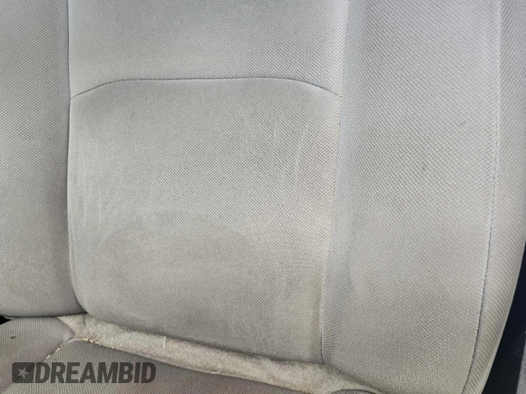 2009 Ford Econoline Cargo z VIN 1FTNE24L39DA13631, wystawiony jako IAAI lot #42563186 z przebiegiem 140 603 mil mil oraz . Historia ofert i sprzedaży dostępna na DreamBid. Obrazek 30.