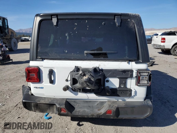 2022 Jeep Wrangler Unlimited Rubicon with VIN 1C4JJXR63NW206144, listed as a Copart auction lot 47234895 with 5,876 mi miles and Salvage title. Bid and sale history available at DreamBid. Image 6.