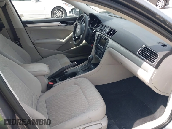 2016 Volkswagen Passat S with VIN 1VWAT7A36GC031403, listed as a IAAI auction lot 42371103 with 86,454 mi miles and . Bid and sale history available at DreamBid. Image 5.