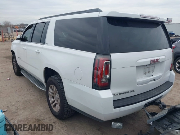 2015 GMC Yukon XL SLT with VIN 1GKS1HKCXFR652337, listed as a IAAI auction lot 41330287 with 139,268 mi miles. Bid and sale history available at carsss.com. Image 3.