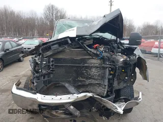 2017 Ford F-250 Lariat z VIN 1FT7W2BT1HEC02912, wystawiony jako IAAI lot #41309090 z przebiegiem 107 244 mil mil oraz . Historia ofert i sprzedaży dostępna na DreamBid. Obrazek 12.