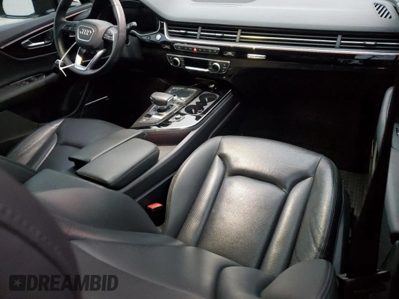 2019 Audi Q7 Prestige with VIN WA1VAAF78KD003117, listed as a Copart auction lot 79457104 with 134,898 mi miles and Salvage Title. Bid and sale history available at carsss.com. Image 8.