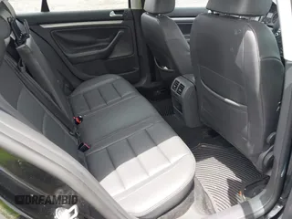 2008 Volkswagen Jetta SE with VIN 3VWRZ71K08M095770, listed as a IAAI auction lot 42552387 with 118,768 mi miles and . Bid and sale history available at DreamBid. Image 8.