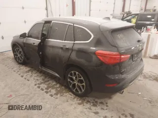 2022 BMW X1 xDrive28i с VIN WBXJG9C08N5U68877, выставлен на аукционе IAAI как лот 41363443 с пробегом 39 104 миль миль и . История ставок и продаж доступна на DreamBid. Изображение 3.