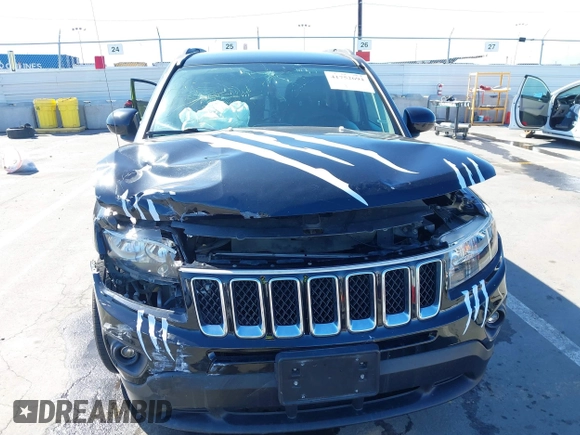 2016 Jeep Compass Latitude with VIN 1C4NJCEB2GD628384, listed as a IAAI auction lot 41752694 with 122,589 mi miles. Bid and sale history available at carsss.com. Image 6.