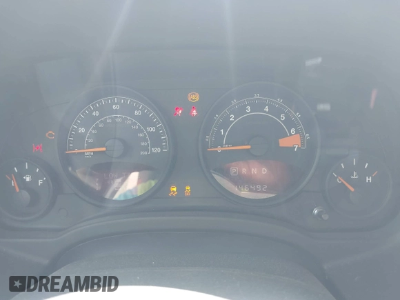 2016 Jeep Patriot Latitude with VIN 1C4NJRFB7GD658594, listed as a IAAI auction lot 42066483 with 146,492 mi miles. Bid and sale history available at carsss.com. Image 7.