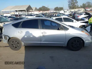 2007 Toyota Prius with VIN JTDKB20U977675252, listed as a IAAI auction lot 41697462 with 98,096 mi miles. Bid and sale history available at carsss.com. Image 14.