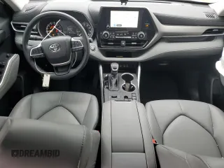 2023 Toyota Highlander L with VIN 5TDKDRAH4PS049246, listed as a Copart auction lot 57025305 with 9,848 mi miles and Salvage title. Bid and sale history available at DreamBid. Image 8.