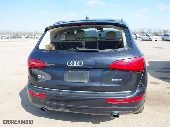 2015 Audi Q5 Premium with VIN WA1CFAFP6FA129539, listed as a IAAI auction lot 41378948 with 207,889 mi miles. Bid and sale history available at carsss.com. Image 15.