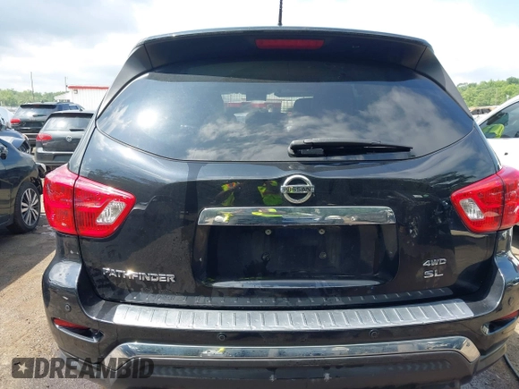 2017 Nissan Pathfinder Platinum with VIN 5N1DR2MM9HC904807, listed as a IAAI auction lot 42521958 with 116,024 mi miles and . Bid and sale history available at DreamBid. Image 16.