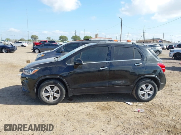 2020 Chevrolet Trax LT with VIN KL7CJLSB0LB083753, listed as a IAAI auction lot 42009840 with 101,220 mi miles. Bid and sale history available at carsss.com. Image 14.