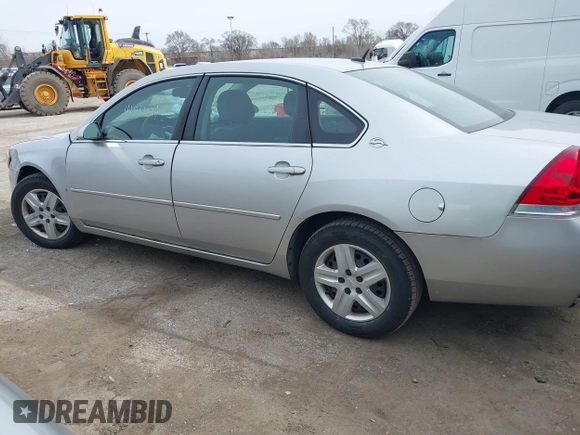 2007 Chevrolet Impala LS with VIN 2G1WB58K679103620, listed as a IAAI auction lot 42032012 with 114,460 mi miles and . Bid and sale history available at DreamBid. Image 14.