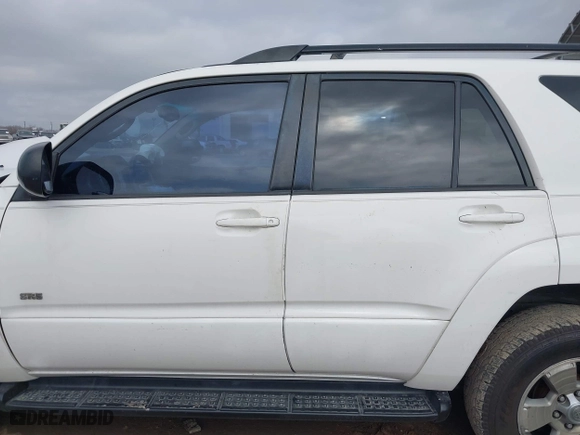 2003 Toyota 4Runner SR5 with VIN JTEZU14RX30015034, listed as a IAAI auction lot 41568724 with 194,647 mi miles. Bid and sale history available at carsss.com. Image 15.