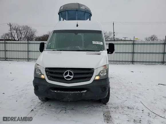 2017 Mercedes-Benz Sprinter Cargo Van Worker with VIN WD3PE7CD5HP523020, listed as a Copart auction lot 87841665 with 89,998 mi miles and Salvage Title. Bid and sale history available at carsss.com. Image 11.